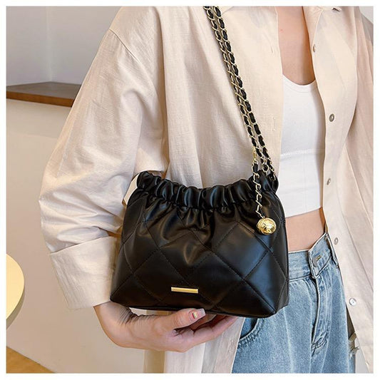 Black Crossbody Bag: Elevate Your Style with This Fashion Must-Have